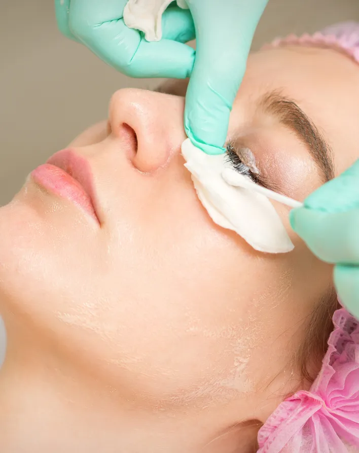 lash removal service